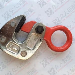 ���ؙC����